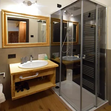 Dolom Legno Vecchio-padola-dolomiti-rustic & Modern Padola