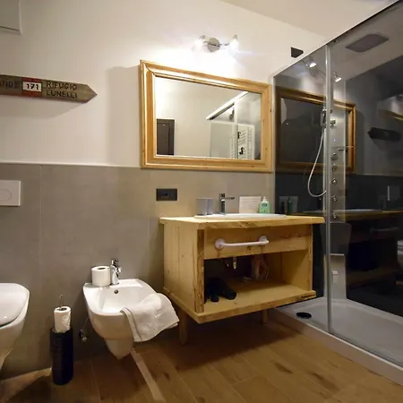 Apartment Legno Vecchiopadoladolomitirustic & Modern *