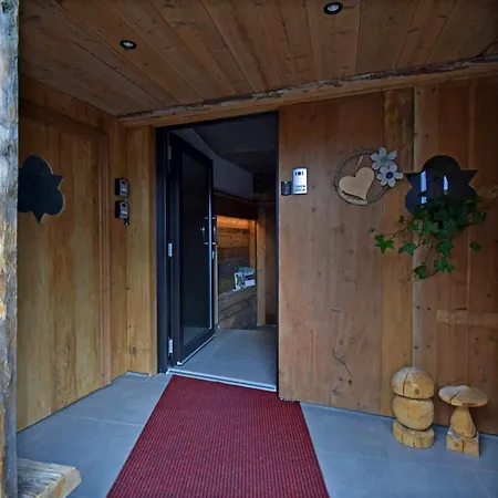Apartment Legno Vecchiopadoladolomitirustic & Modern Padola